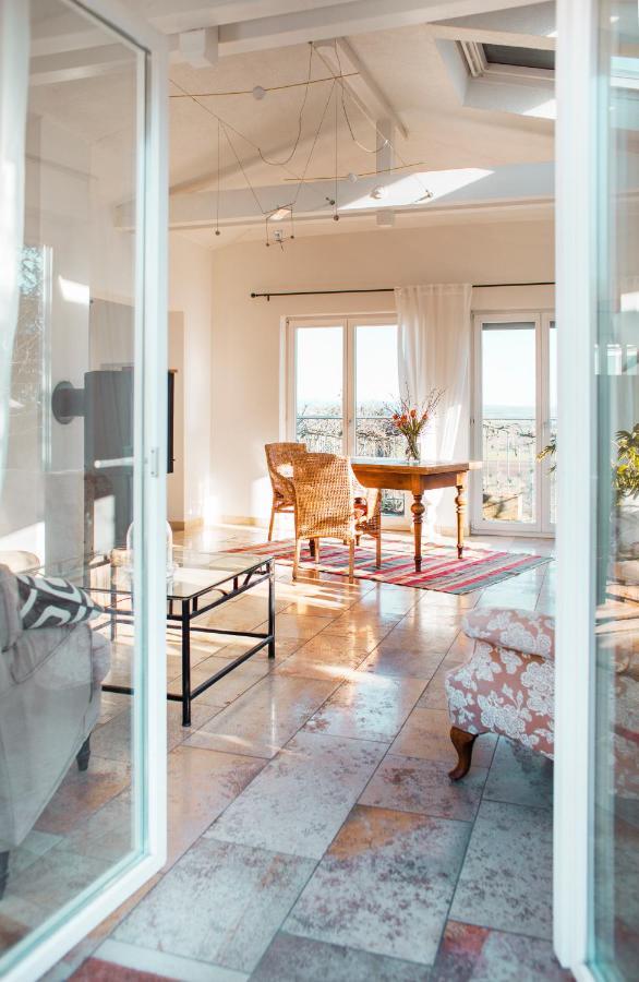 Bed & Breakfast Unter Den Linden Hungen Buitenkant foto